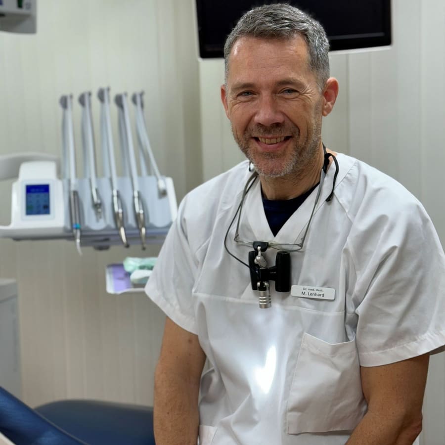 Dr. med. dent. Markus Lenhard